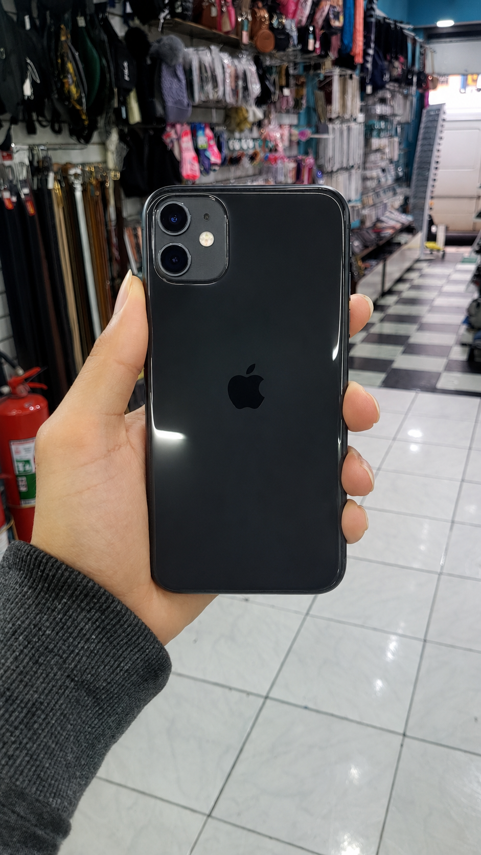 Apple iPhone 11 Preto 64GB